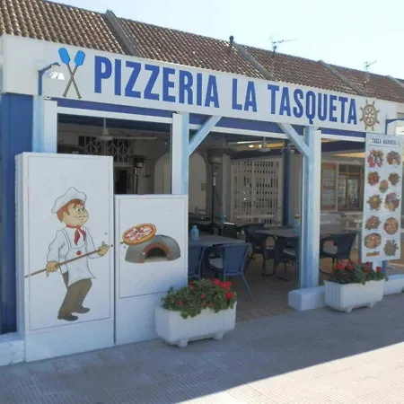 Vacaciones Cerca Del Mar: Piscina, Mascotas, Playa Perros Y Wifi Gratis - Es-184-49